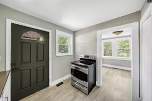 1931 Chaney St, Columbia, SC 29204 - Photo 9