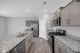 276 Bevington Brk Ln, Hopkins, SC 29061 - Photo 7
