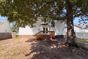 303 Bradford Ln, Columbia, SC 29223 - Photo 5