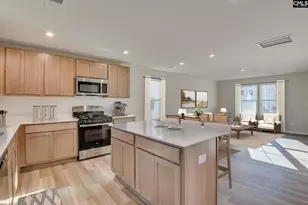 239 Kingfield Dr, Hopkins, SC 29061 - Photo 5