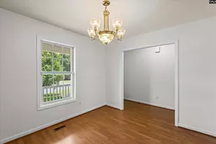 110 Brookfield Cir, West Columbia, SC 29172 - Photo 7