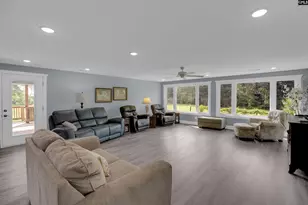 187 Peach Tree St, Ward, SC 29166 - Photo 5
