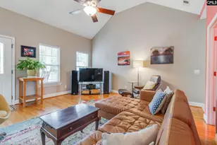 153 River Valley Dr, Columbia, SC 29201 - Photo 5