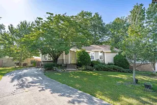 120 Harwood Dr, Hopkins, SC 29061 - Photo 1