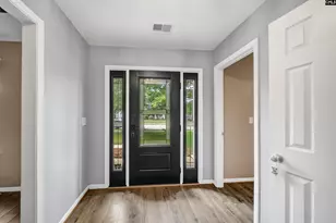 136 Star Hill Ln, Lexington, SC 29072 - Photo 3