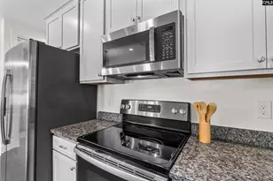 305 Herman St, West Columbia, SC 29169 - Photo 9