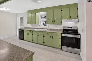 1008 Ontario Dr, West Columbia, SC 29169 - Photo 9
