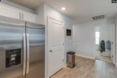 466 Delahays Road, Columbia, SC 29209 - Photo 7