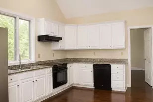 111 Lakeview Rd, Eastover, SC 29044 - Photo 17