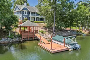 241 Pointe Overlook Dr, Chapin, SC 29036 - Photo 3