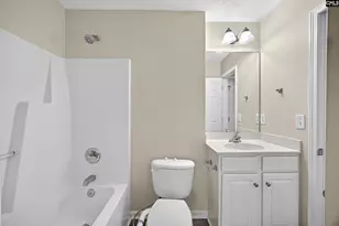 46 Monmouth Ct, Columbia, SC 29209 - Photo 15