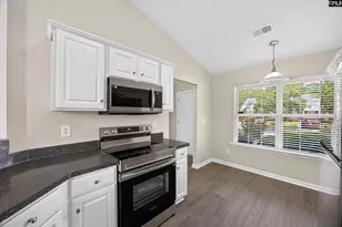 46 Monmouth Ct, Columbia, SC 29209 - Photo 25
