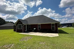 2640 Stirrup Ln, Dalzell, SC 29040 - Photo 3