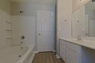 158 Palmetto Park Cir, Columbia, SC 29229 - Photo 9