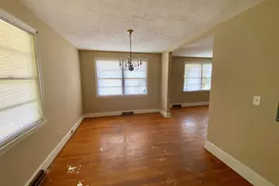 249 Richards St, Denmark, SC 29042 - Photo 5