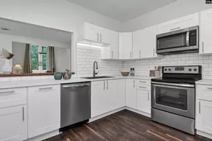 3931 W Buchanan Dr, Columbia, SC 29206 - Photo 9