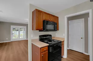 869 Sandmyrtle Cir, Columbia, SC 29229 - Photo 15