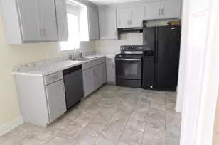 928 St Matthews Rd, Swansea, SC 29160 - Photo 7