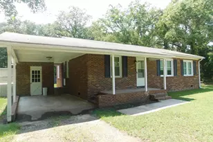 928 St Matthews Rd, Swansea, SC 29160 - Photo 1