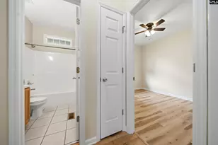 19 Graymont Cir, Columbia, SC 29205 - Photo 7