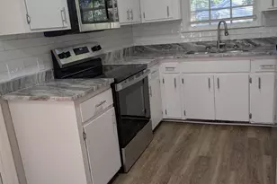 7901 Tradd St, Columbia, SC 29209 - Photo 9