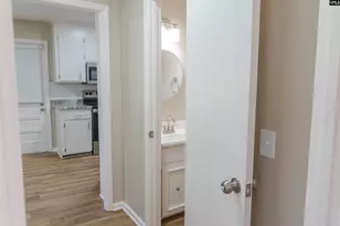 7901 Tradd St, Columbia, SC 29209 - Photo 11