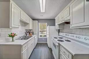421 Twin Eagles Dr, Columbia, SC 29203 - Photo 13