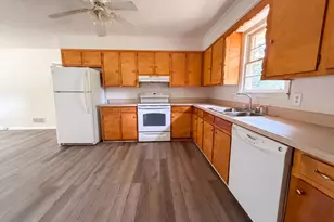 406 Lafayette Wy, Camden, SC 29020 - Photo 7