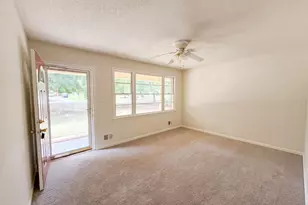 406 Lafayette Wy, Camden, SC 29020 - Photo 3