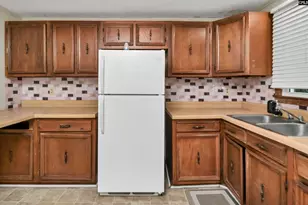920 King St, Columbia, SC 29205 - Photo 13