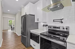 453 Bryan St, Leesville, SC 29070 - Photo 11