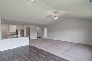 807 Red Berry Ln, Gilbert, SC 29054 - Photo 9