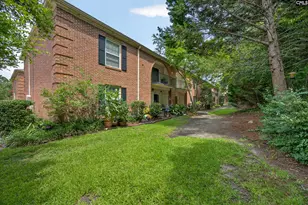 5516 Lakeshore Dr 604, Columbia, SC 29206 - Photo 1