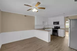 3907 Forest Dr, Columbia, SC 29204 - Photo 5