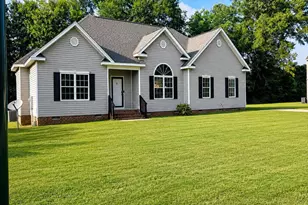 815 Northwood Dr, Orangeburg, SC 29115 - Photo 1