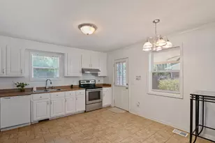 1512 Hollingshed Rd, Irmo, SC 29063 - Photo 11