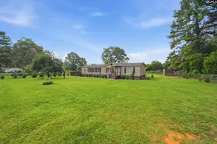 5860 Wessex Dr, Wedgefield, SC 29168 - Photo 3