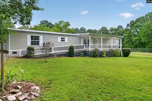 150 Harbors End Dr, Saluda, SC 29138 - Photo 3