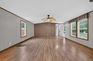 150 Harbors End Dr, Saluda, SC 29138 - Photo 7