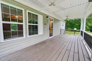 150 Harbors End Dr, Saluda, SC 29138 - Photo 5
