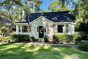 822 Poinsettia St, Columbia, SC 29205 - Photo 1