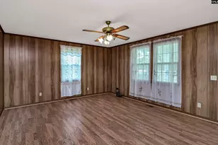 409 Hayride Rd, Gilbert, SC 29054 - Photo 23