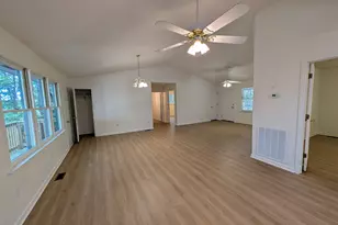 1498 Cassatt Rd, Cassatt, SC 29045 - Photo 11