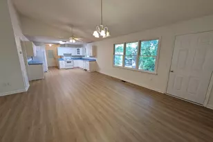 1498 Cassatt Rd, Cassatt, SC 29045 - Photo 9