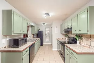 655 Westwood Dr, Lexington, SC 29073 - Photo 7