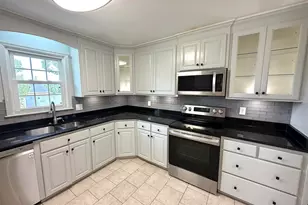 7912 Wessex Ln, Columbia, SC 29223 - Photo 9