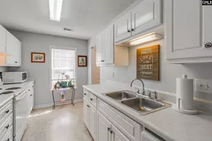 145 Thorn Tree Ln, Columbia, SC 29212 - Photo 7