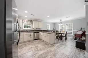 318 Catherine Dr, Pelion, SC 29123 - Photo 9