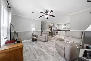 318 Catherine Dr, Pelion, SC 29123 - Photo 5