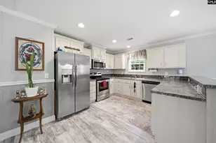 318 Catherine Dr, Pelion, SC 29123 - Photo 7